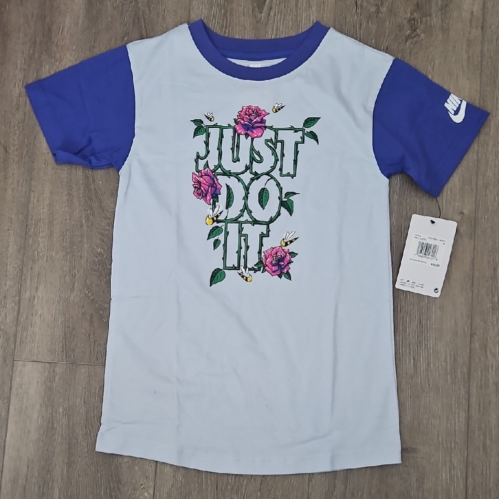 Nike Kids Blue and White Graphic T-Shirt Dress With Artwork Kids Size 4